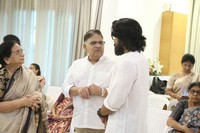 Ram Charan Pays Homage to Allu Kanakaratnam